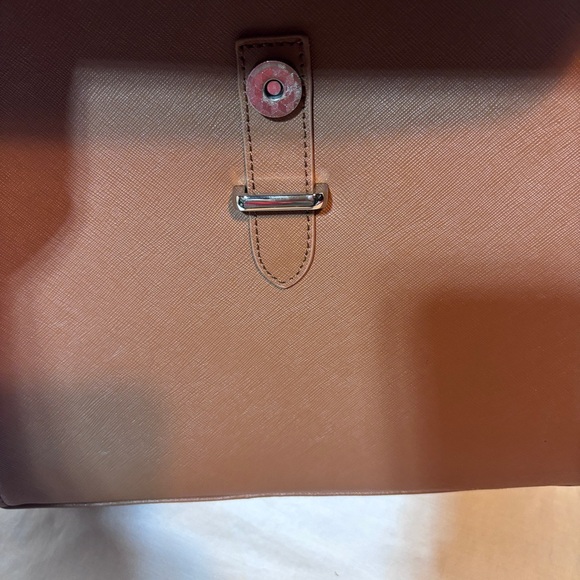 New With Tags Women's Samsonite Executive Leather Convertible Backpack Cognac - Picture 9 of 14